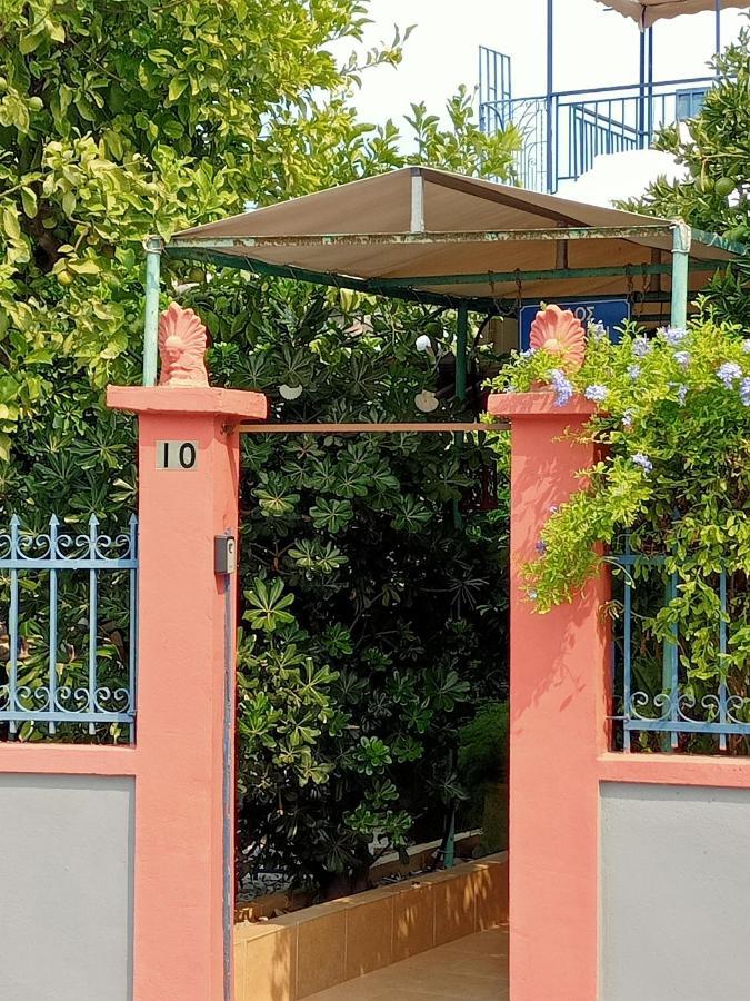Lefteris Beautiful Holiday home *